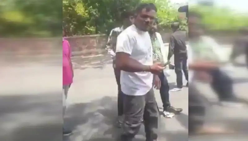 11A Yolcusunun Unutulmaz Anıları: "Biri Beni Yakaladı"