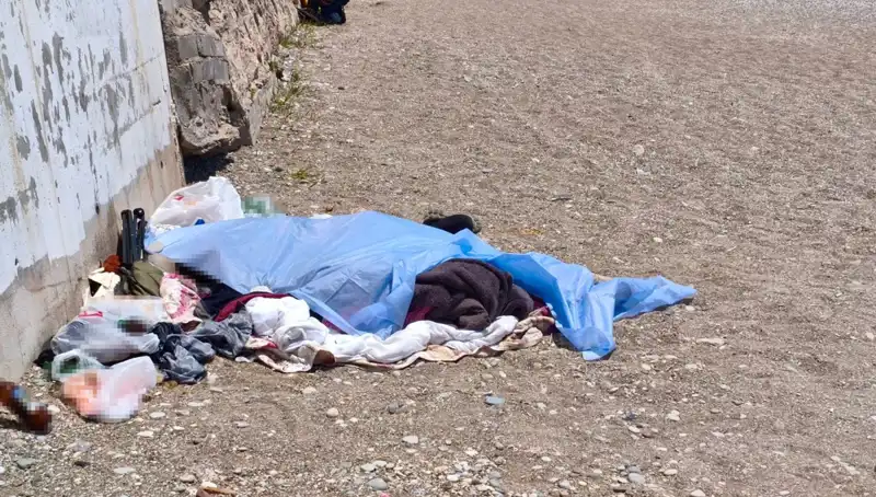 Konyaaltı Sahili'nde Gizemli Ceset Bulundu: Olayın Detayları Ne?