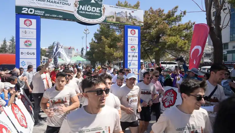 Doğuş Holding Niğde Yarı Maratonu’nda Rekor Katılım: 518 Sporcu Yarıştı!