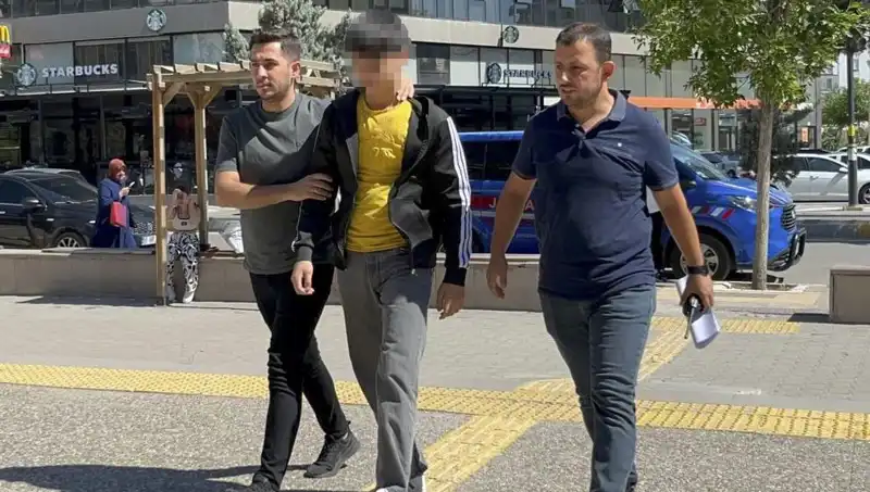 Tartışma Sonucu Kardeşler Arasında Kanlı Bıçaklama Olayı