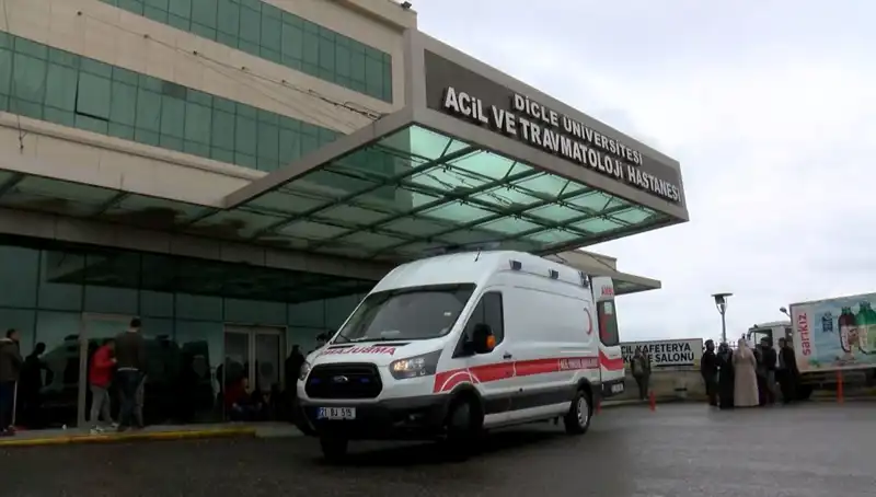 Kuzenini ve Oğlunu Vuran Adamın Gerçekleştirdiği Olayda Korkunç Sonuç: 1 Ölü, 1 Ağır Yaralı