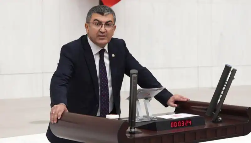 Gelecek Partisi'nde Şok İstifa: Hasan Ekici Ayrıldı