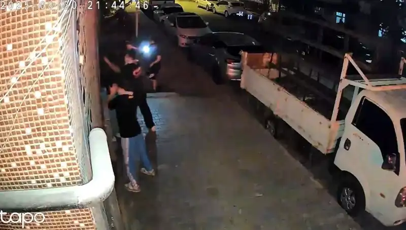 Abinin Selamı Var Dedi, Korkunç Saldırıya Uğradılar!