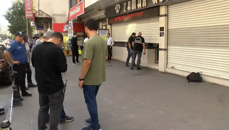 Güpegündüz Cadde Ortasında Kuyumcu Soyma Girişimi: Olayın Ayrıntıları Ne?