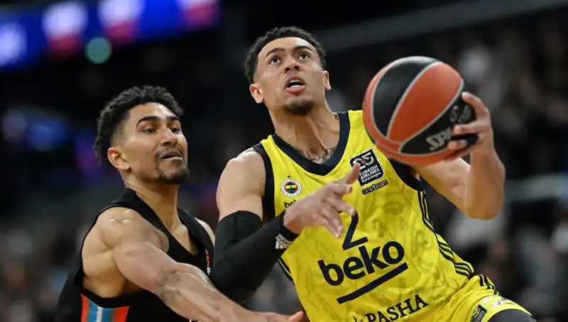 Fenerbahçe-Beşiktaş Derbisi İçin Gözler 2023'te!