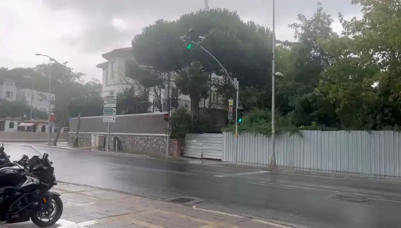 İstanbul'u Vuran Sağanak: Neler Oluyor ve Beklenen Etkiler Neler?