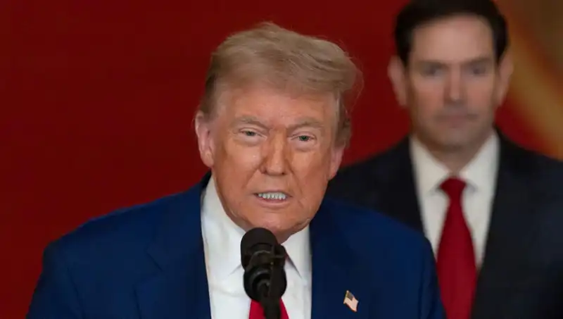 Trump'tan İran Nükleerine 30 Milyar Dolar Yatırımına Sert Tepki!