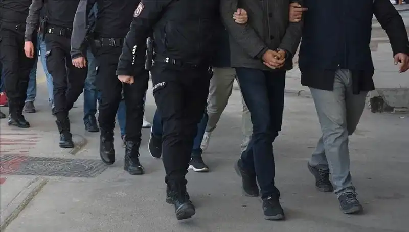 FETÖ Operasyonları: 5 İl Genelinde 10 Gözaltı Yapıldı!