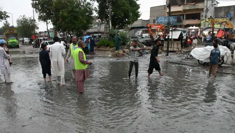 Muson Yağmurları Hindistan'da 57 Can Aldı: Felaketin Sebepleri ve Etkileri