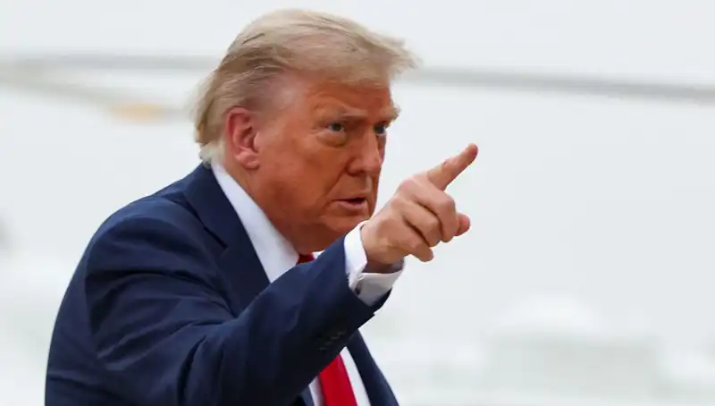 Trump Yönetimi'nden Seyahat Yasaklarına Devam: 36 Ülke Hedefte Mi?