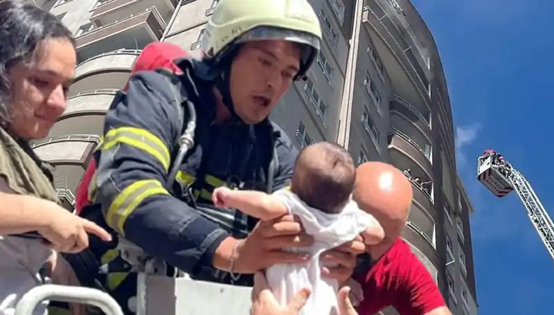 Kayseri'de 14 Katlı Bina Yangını: Korkutan Anlar ve Kurtarma Müdahaleleri