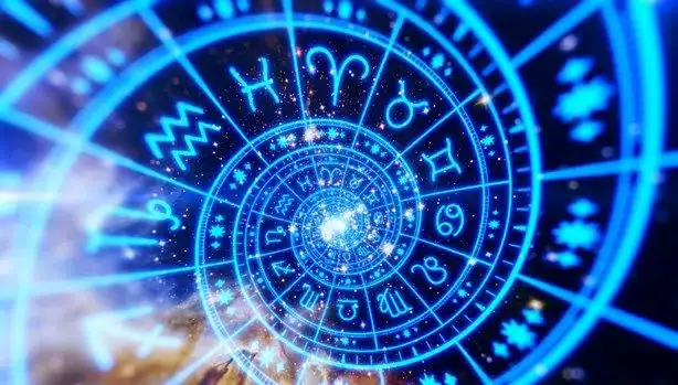 22 Mayıs 2025 Günlük Burç Yorumları: Öne Çıkan Enerjiler ve İpuçları