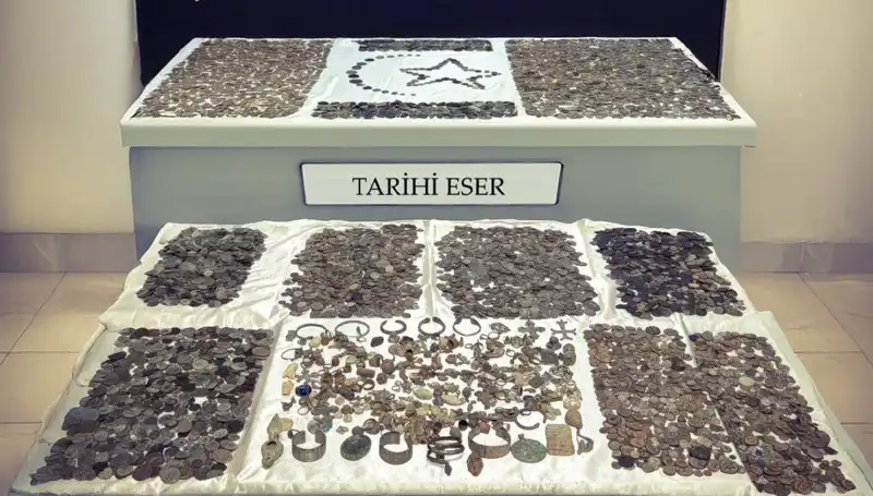 Sınırda Yakalanan 12 Bin 770 Tarihi Eser: Kültürel Mirasın Korunması