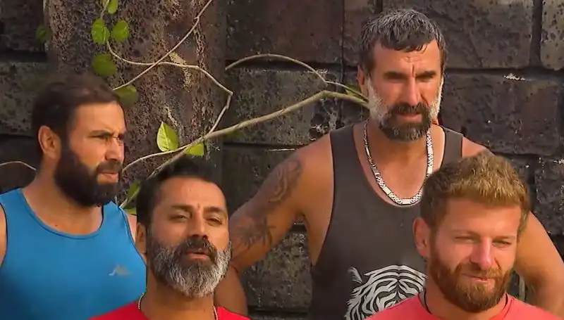 Survivor'da Şok Edici Veda: Kader Birleşmeye İzin Vermedi mi?