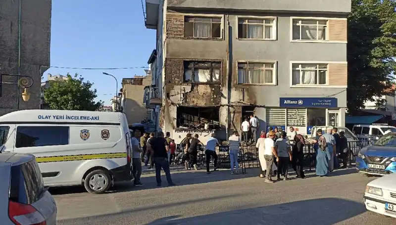 Tüp Bayisinde Meydana Gelen Patlama Sonrası Ölü Sayısı İkiye Yükseldi