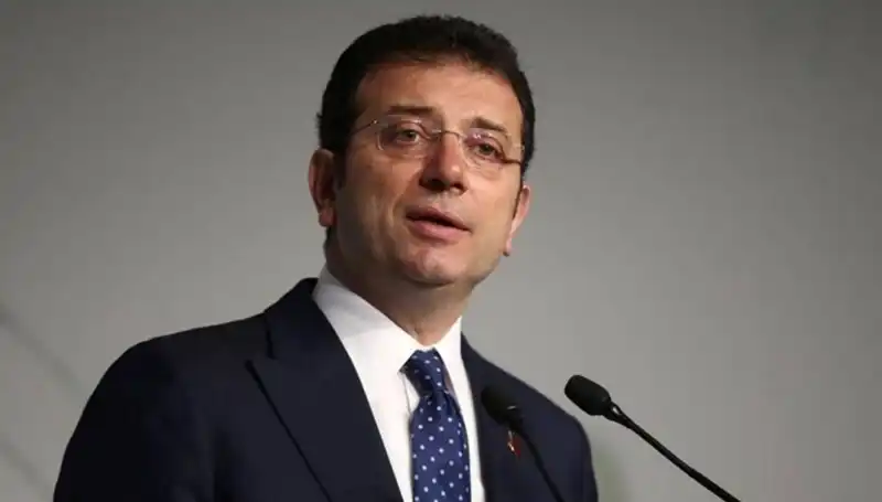 Ekrem İmamoğlu'nun Diploma Davasında İlk Duruşma: Neler Yaşandı?
