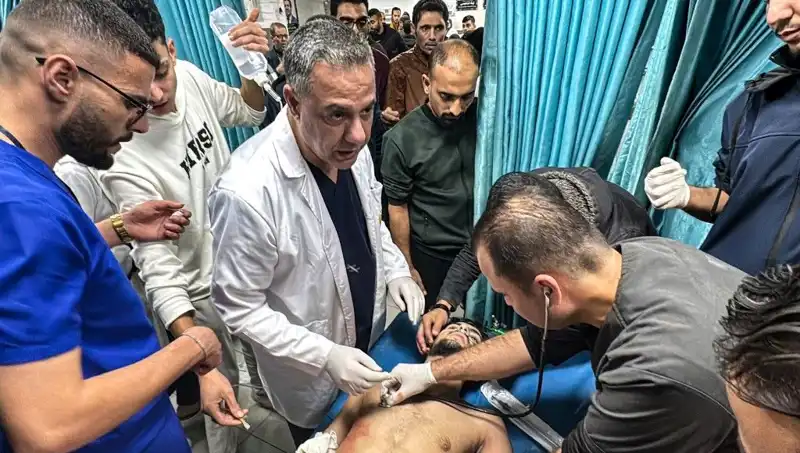 İsrail'in Alıkoyduğu Filistinli Hastane Müdürü Ciddi Sağlık Sorunlarıyla Karşılaşıyor