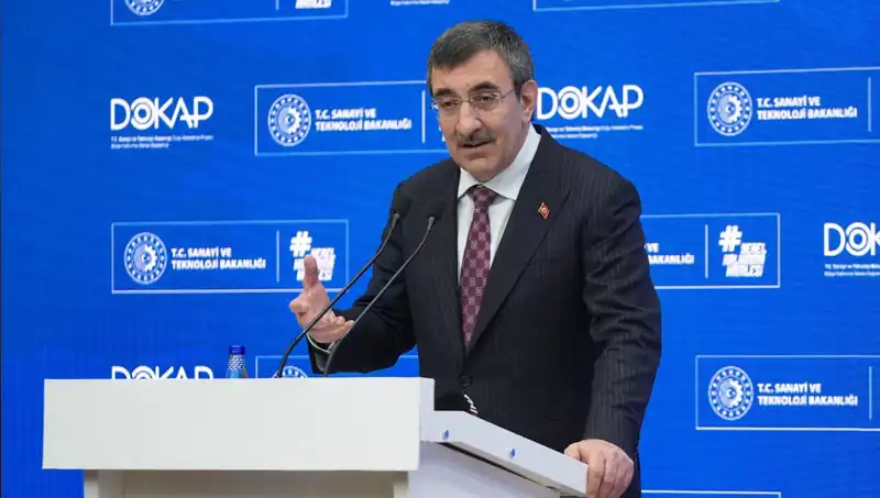 Cevdet Yılmaz'ın Ekonomi Perspektifi: Enflasyonla Mücadelede Yeni Stratejiler
