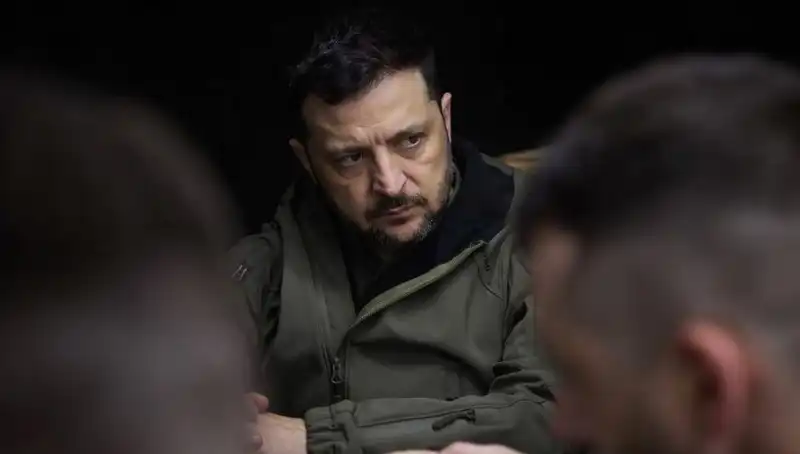 Zelenski: Rusya'nın Çatışmalarda Kuzey Kore Yapımı Füzeleri Kullanma İddiası
