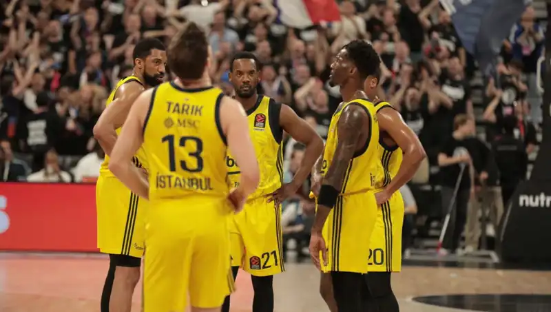 Fenerbahçe, Panathinaikos İle Tarihi Bir Finale Koşuyor