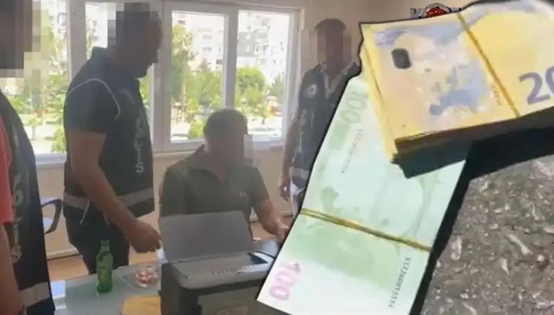 Antalya'da Rüşvet Operasyonu: 7 Kişi Suçüstü Yakalandı!