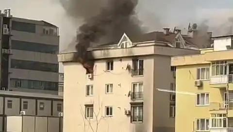 Mecidiyeköy'de Dört Katlı Binada Yangın Paniği: Olay Anına Dair Tüm Ayrıntılar